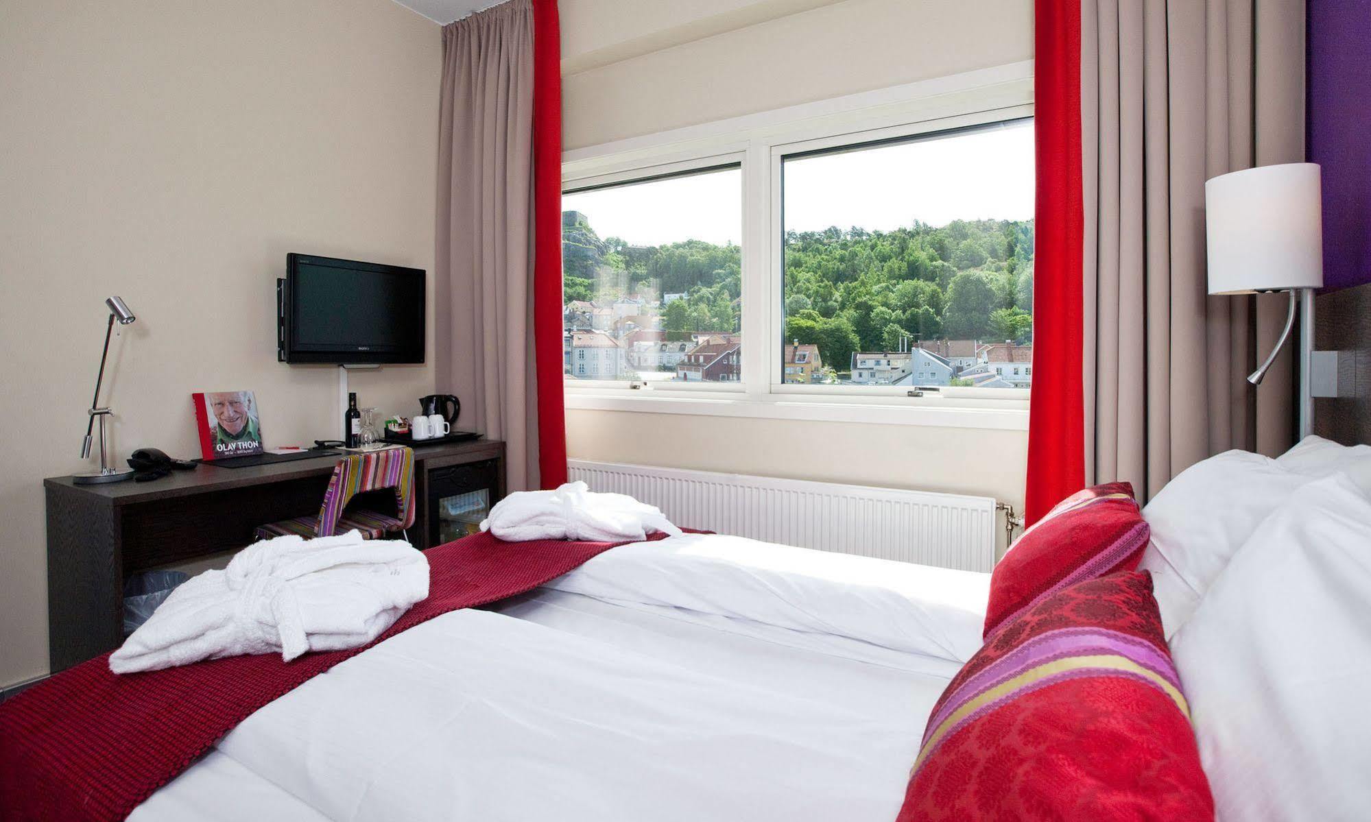 Thon Hotel Halden Dış mekan fotoğraf